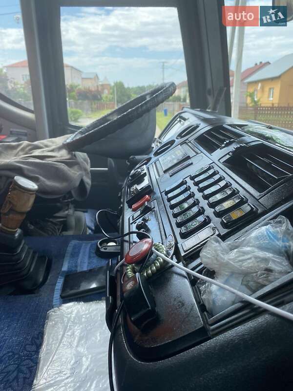 Туристический / Междугородний автобус Mercedes-Benz Atego 1999 в Львове