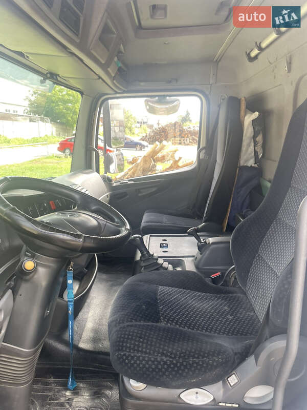 Грузовой фургон Mercedes-Benz Atego 2011 в Чернигове