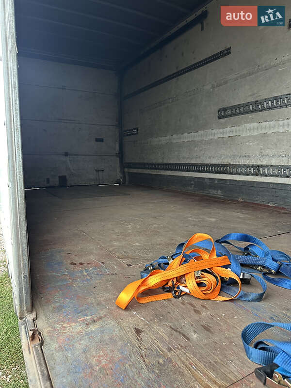 Другие грузовики Mercedes-Benz Atego 2004 в Кривом Роге