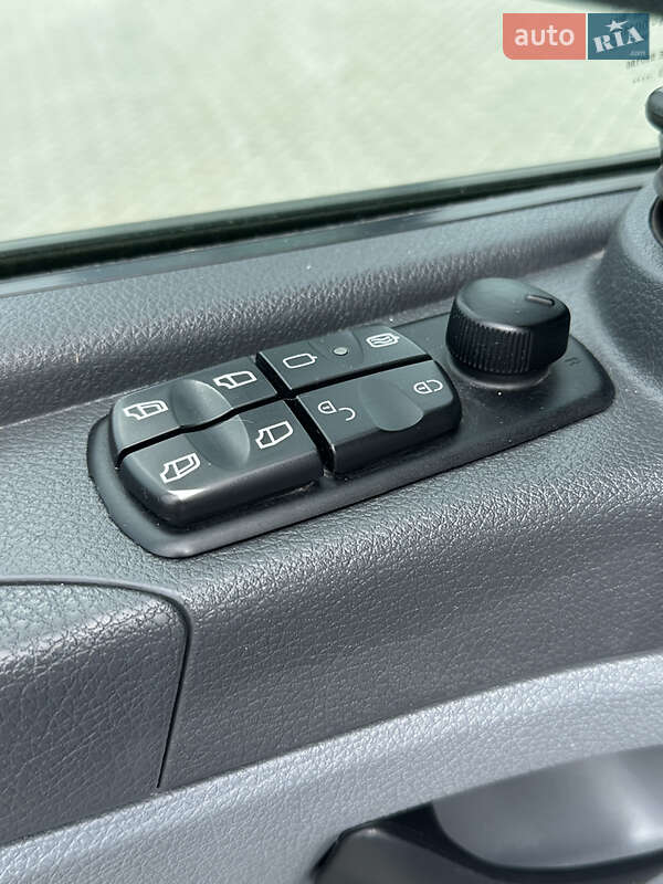 Вантажний фургон Mercedes-Benz Atego 2013 в Бучачі