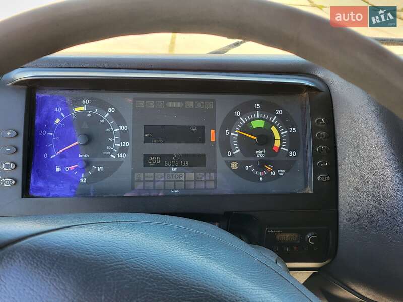 Вантажний фургон Mercedes-Benz Atego 2004 в Львові