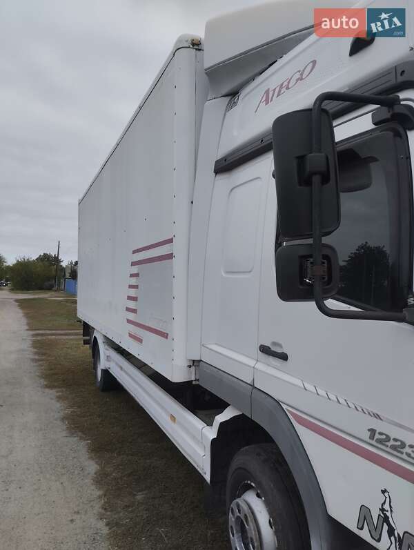 Грузовой фургон Mercedes-Benz Atego 2005 в Кременчуге фото 3 Грузовой фургон Mercedes-Benz Atego 2005 в Кременчуге