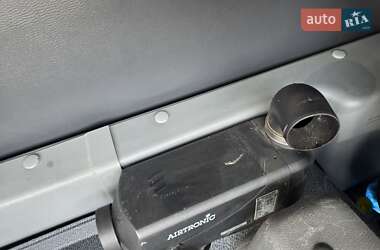 Грузовой фургон Mercedes-Benz Atego 2009 в 