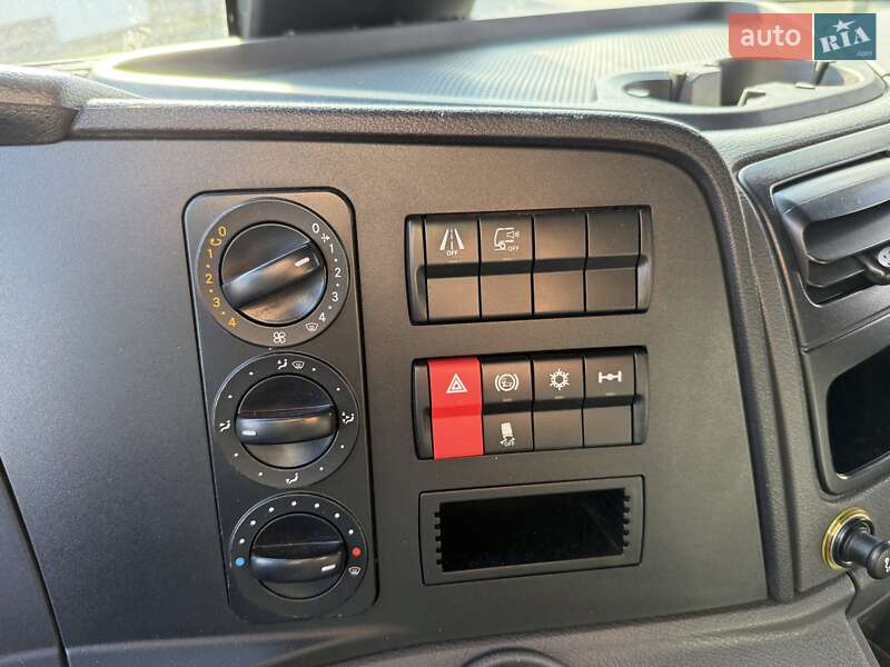 Грузовой фургон Mercedes-Benz Atego 2016 в Радивилове