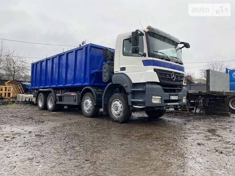 Самосвал Mercedes-Benz Axor 2008 в Львове