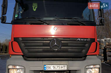 Тягач Mercedes-Benz Axor 2010 в 