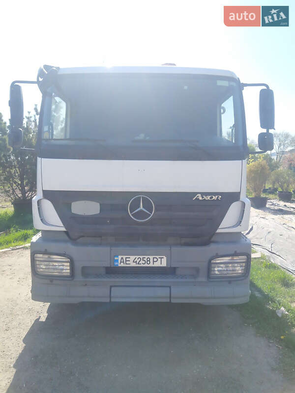Кран-манипулятор Mercedes-Benz Axor 2010 в Днепре