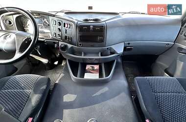 Тягач Mercedes-Benz Axor 2011 в 