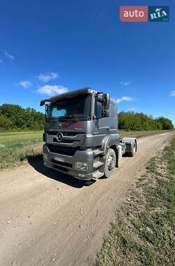 Тягач Mercedes-Benz Axor 2011 в 