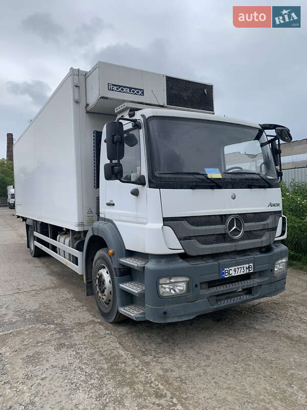 Mercedes-Benz Axor 2011