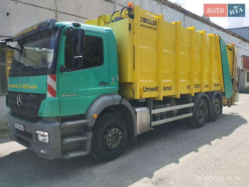 Сміттєвоз Mercedes-Benz Axor 2008 в Києві