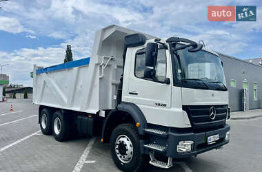 Самосвал Mercedes-Benz Axor 2007 в Виннице