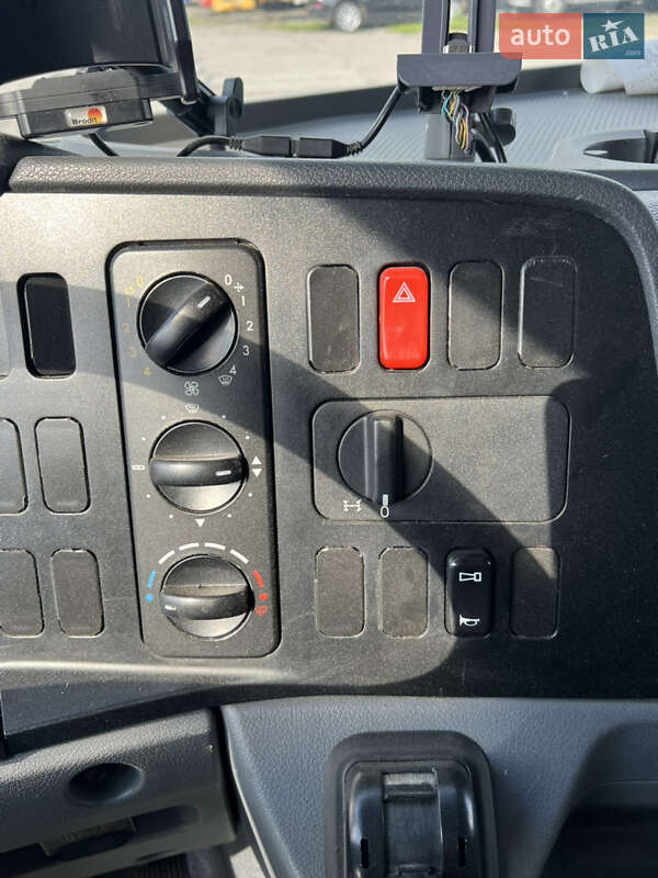 Рефрижератор Mercedes-Benz Axor 2012 в Луцке