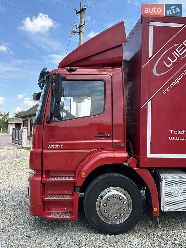 Грузовой фургон Mercedes-Benz Axor 2012 в Бучаче