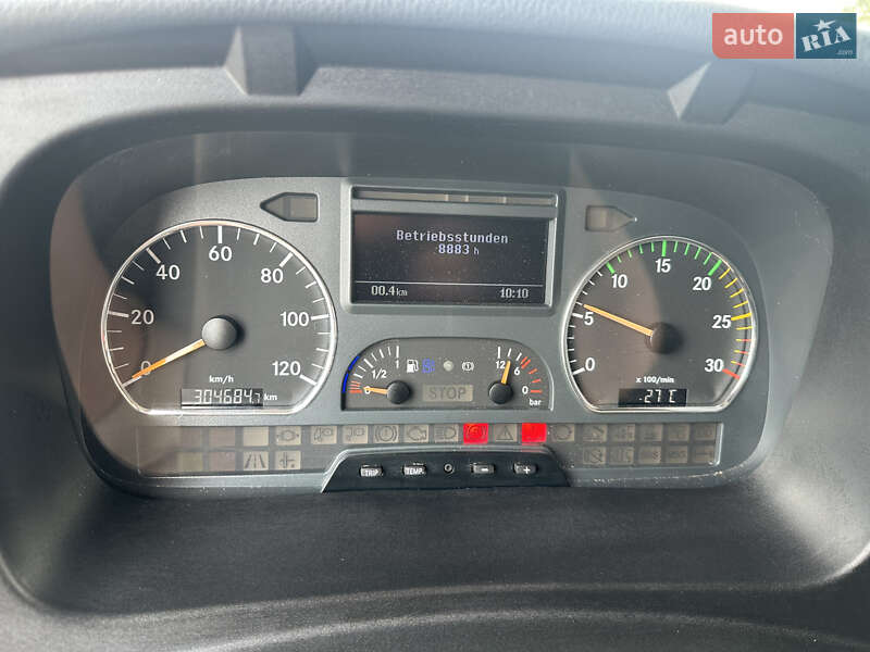 Грузовой фургон Mercedes-Benz Axor 2012 в Бучаче