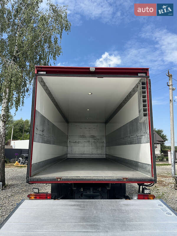 Грузовой фургон Mercedes-Benz Axor 2012 в Бучаче