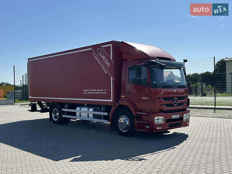 Вантажний фургон Mercedes-Benz Axor 2012 в Бучачі