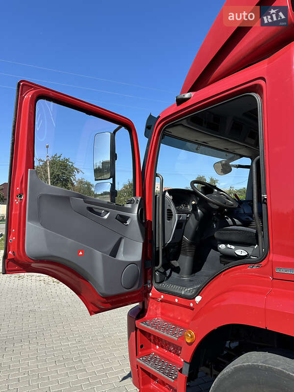 Вантажний фургон Mercedes-Benz Axor 2012 в Бучачі