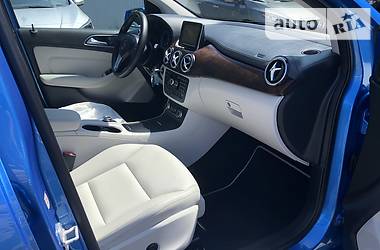 Хетчбек Mercedes-Benz B-Class 2014 в 