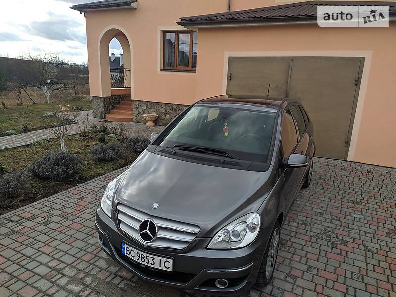 Універсал Mercedes-Benz B-Class 2011 в Миколаєві