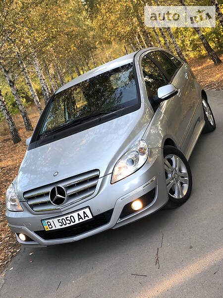 Хетчбек Mercedes-Benz B-Class 2010 в Лубнах фото 19 Хетчбек Mercedes-Benz B-Class 2010 в Лубнах