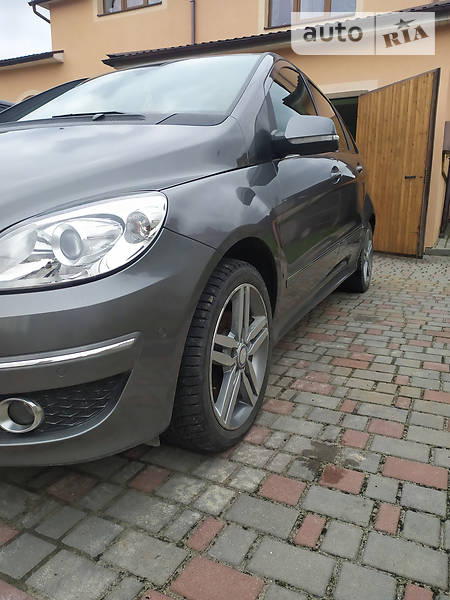 Універсал Mercedes-Benz B-Class 2011 в Миколаєві