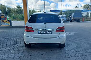 Хэтчбек Mercedes-Benz B-Class 2010 в Днепре