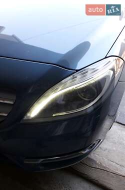 Минивэн Mercedes-Benz B-Class 2013 в 