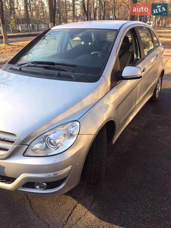 Хетчбек Mercedes-Benz B-Class 2010 в Києві