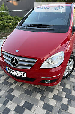 Хэтчбек Mercedes-Benz B-Class 2011 в Одессе