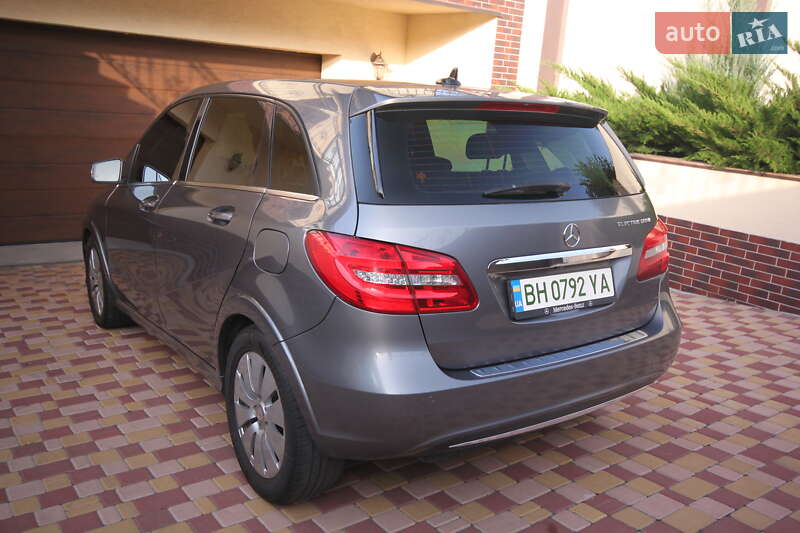 Хэтчбек Mercedes-Benz B-Class 2014 в Одессе