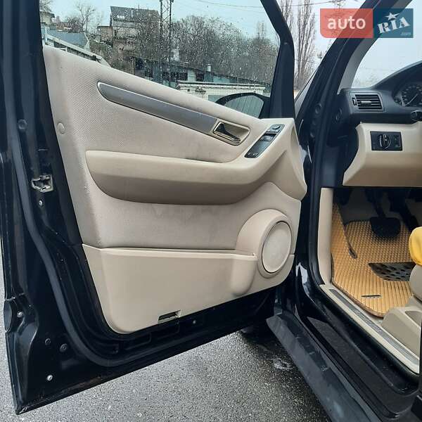 Хэтчбек Mercedes-Benz B-Class 2006 в Киеве