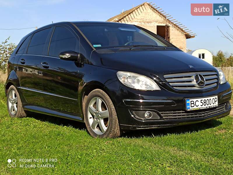 Хэтчбек Mercedes-Benz B-Class 2006 в 