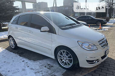 Хэтчбек Mercedes-Benz B-Class 2010 в Ужгороде