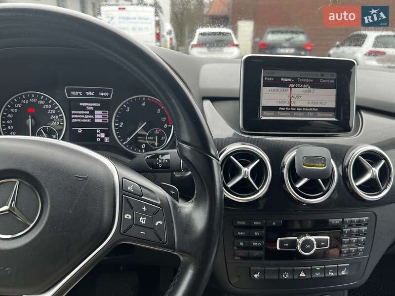 Хэтчбек Mercedes-Benz B-Class 2012 в Луцке фото 17 Хэтчбек Mercedes-Benz B-Class 2012 в Луцке