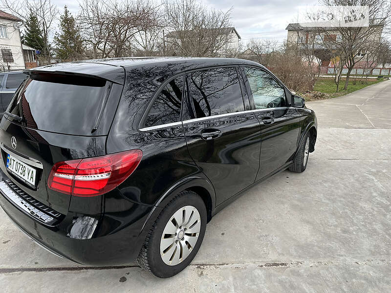 Хетчбек Mercedes-Benz B-Class 2016 в Калуші