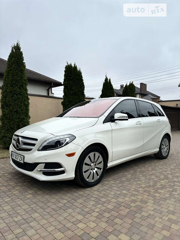 Mercedes-Benz B-Class 2016