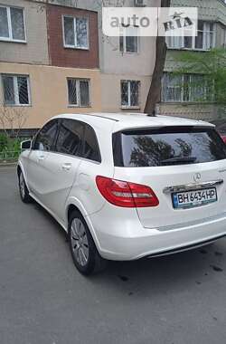 Хетчбек Mercedes-Benz B-Class 2014 в Одесі