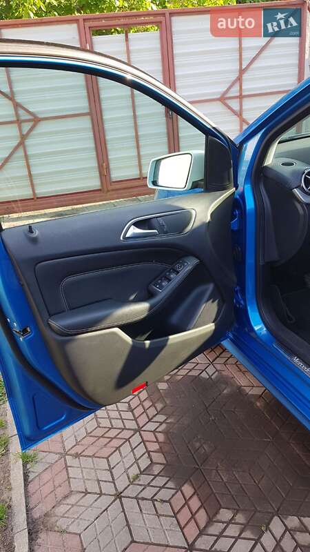 Хэтчбек Mercedes-Benz B-Class 2015 в Полтаве