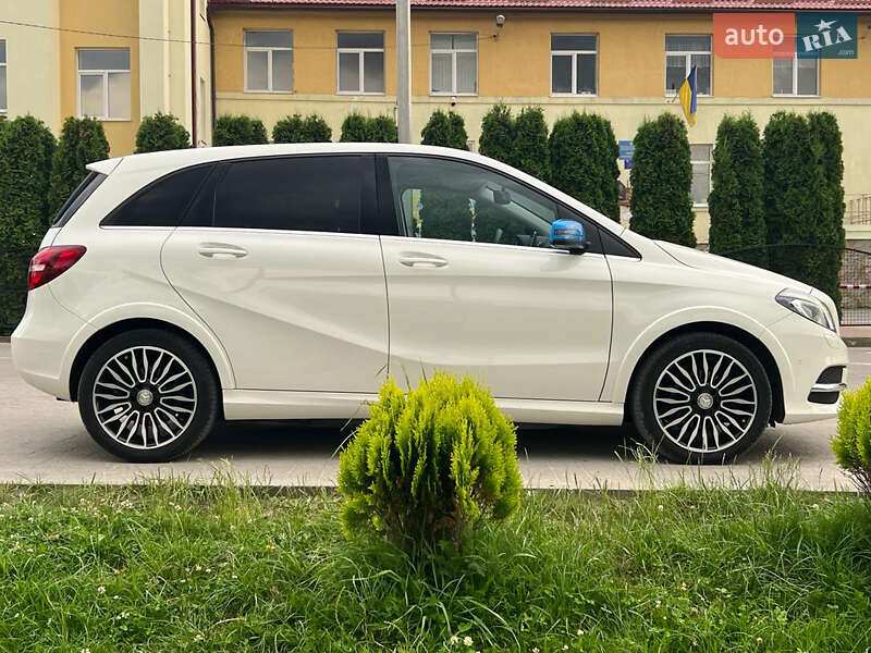 Хетчбек Mercedes-Benz B-Class 2016 в Львові