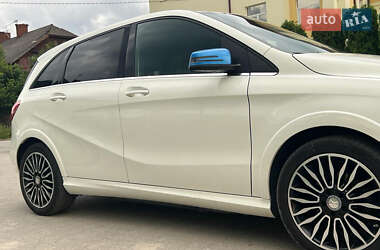 Хэтчбек Mercedes-Benz B-Class 2016 в Львове