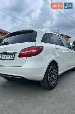 Хэтчбек Mercedes-Benz B-Class 2016 в Львове