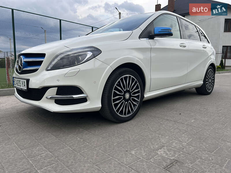 Хетчбек Mercedes-Benz B-Class 2016 в Львові