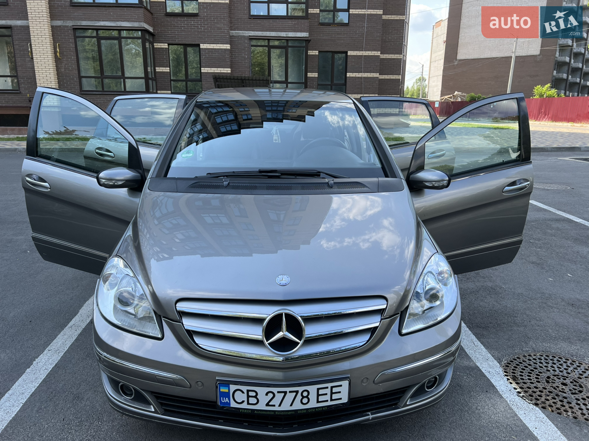 Mercedes-Benz B-Class 2005 VIN WDD2452321J036913 фото оголошення 8 з 27