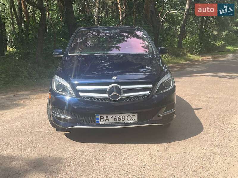 Mercedes-Benz B-Class 2017