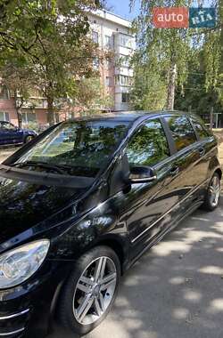 Хэтчбек Mercedes-Benz B-Class 2010 в Броварах