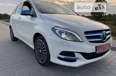 Хэтчбек Mercedes-Benz B-Class 2016 в Ковеле