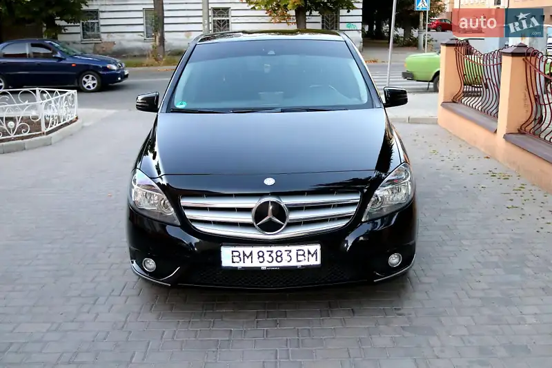 Mercedes-Benz B-Class 2012
