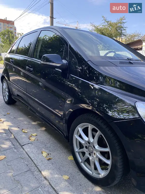 Mercedes-Benz B-Class