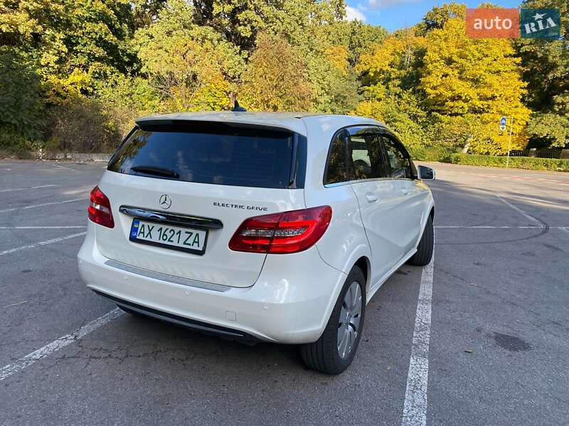 Хетчбек Mercedes-Benz B-Class 2014 в Полтаві